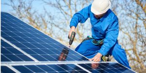 Installation Maintenance Panneaux Solaires Photovoltaïques à Viam